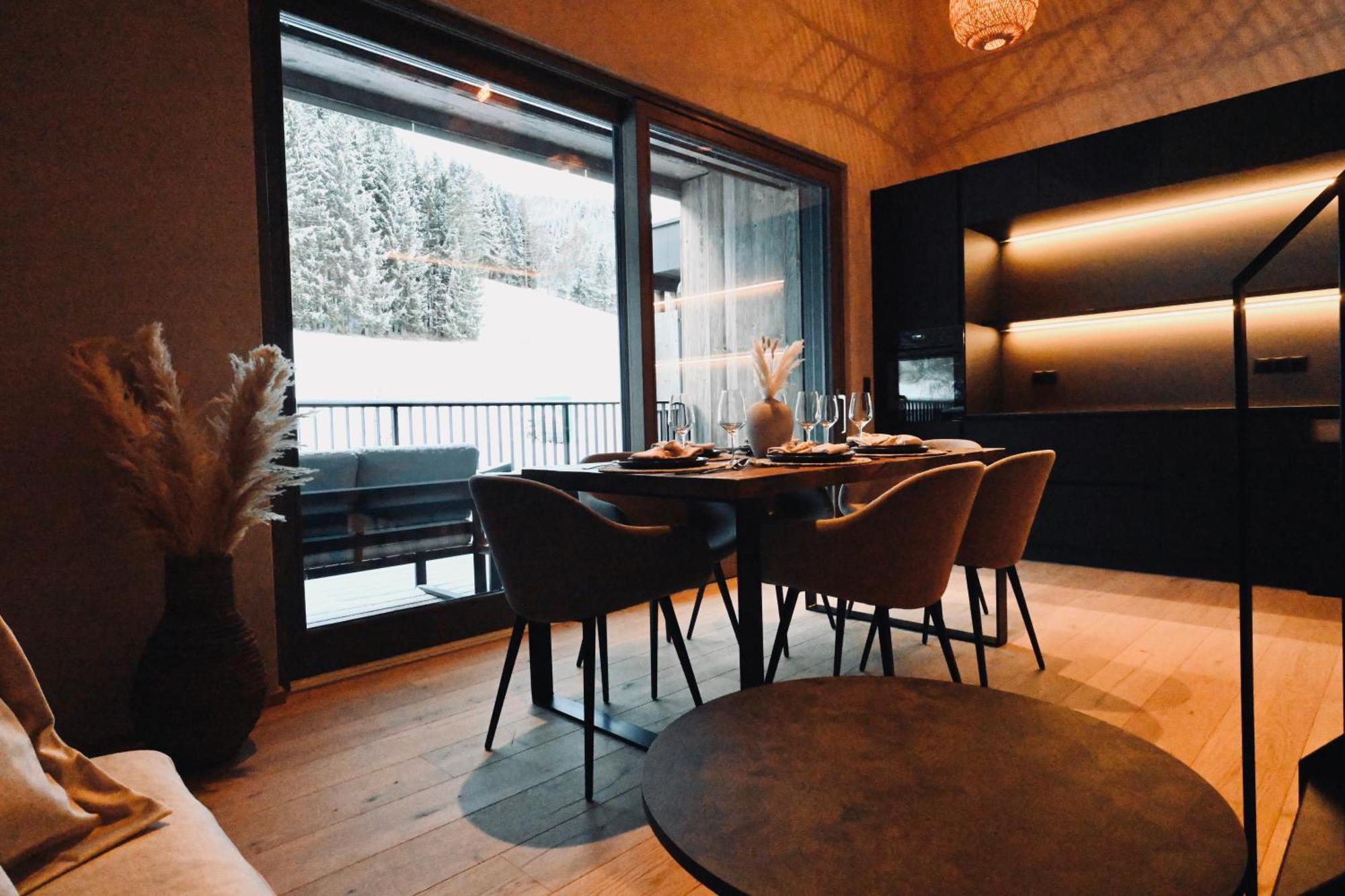 Aloha Suites - Alpin Lodge Haus Haus im Ennstal Eksteriør billede