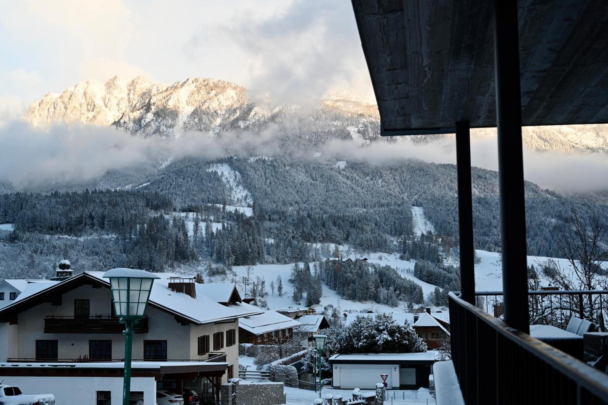 Aloha Suites - Alpin Lodge Haus Haus im Ennstal Eksteriør billede