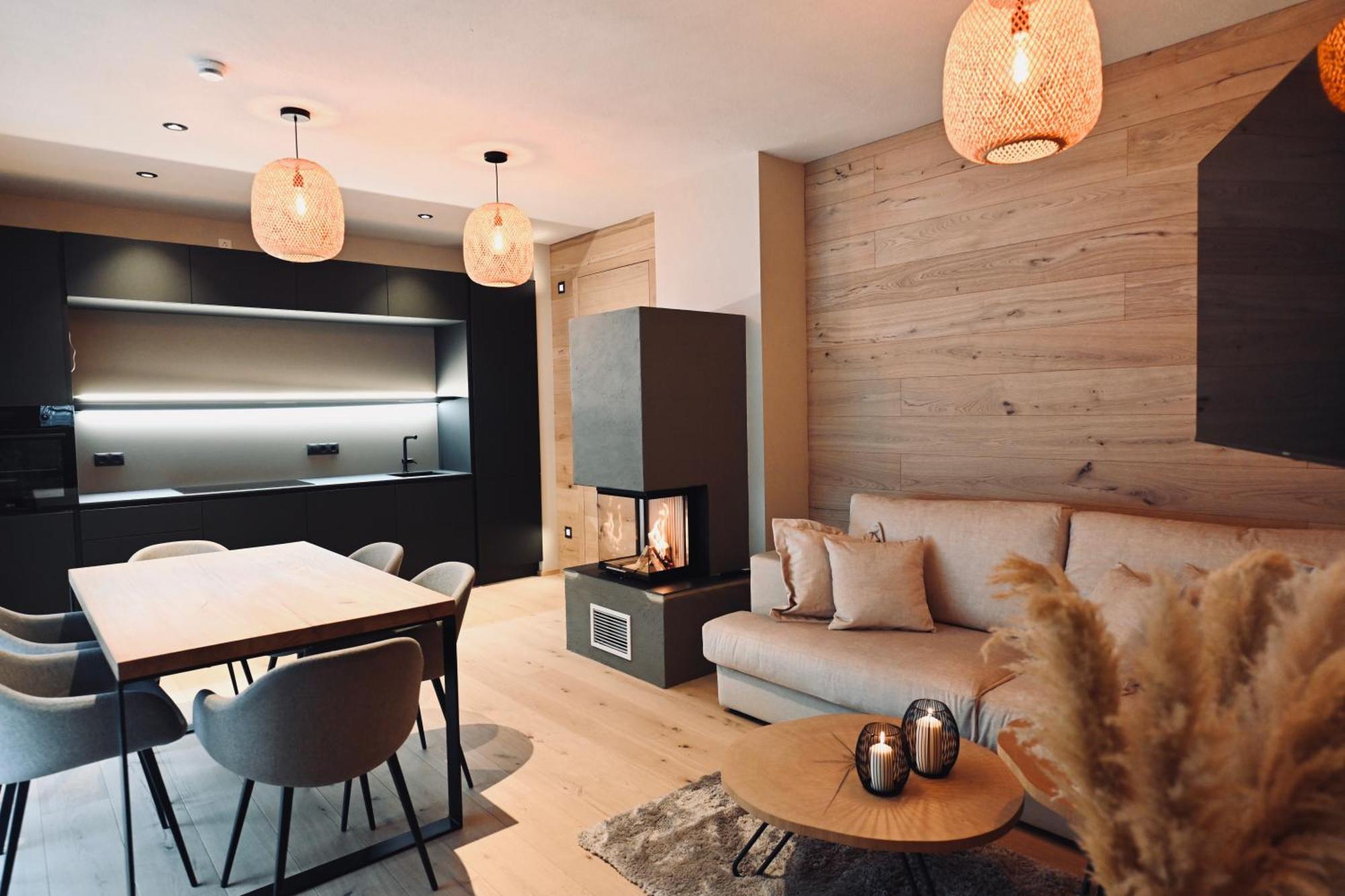 Aloha Suites - Alpin Lodge Haus Haus im Ennstal Eksteriør billede